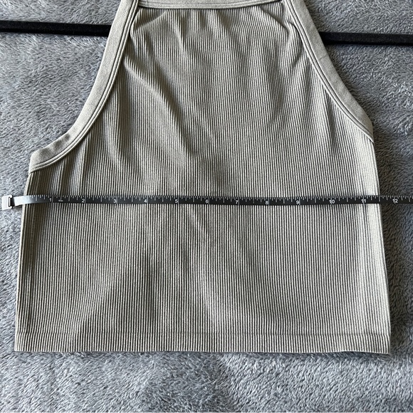 ✨Wild Fable Ribbed Knit Crop Top - Picture 2 of 7